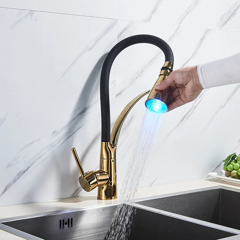 Brushed Nickel Rubber Kitchen Faucet Mixer Tap Rotation Pull Down Stream Sprayer Taps Hot Cold Water Tap One Handle Kitchen Tap