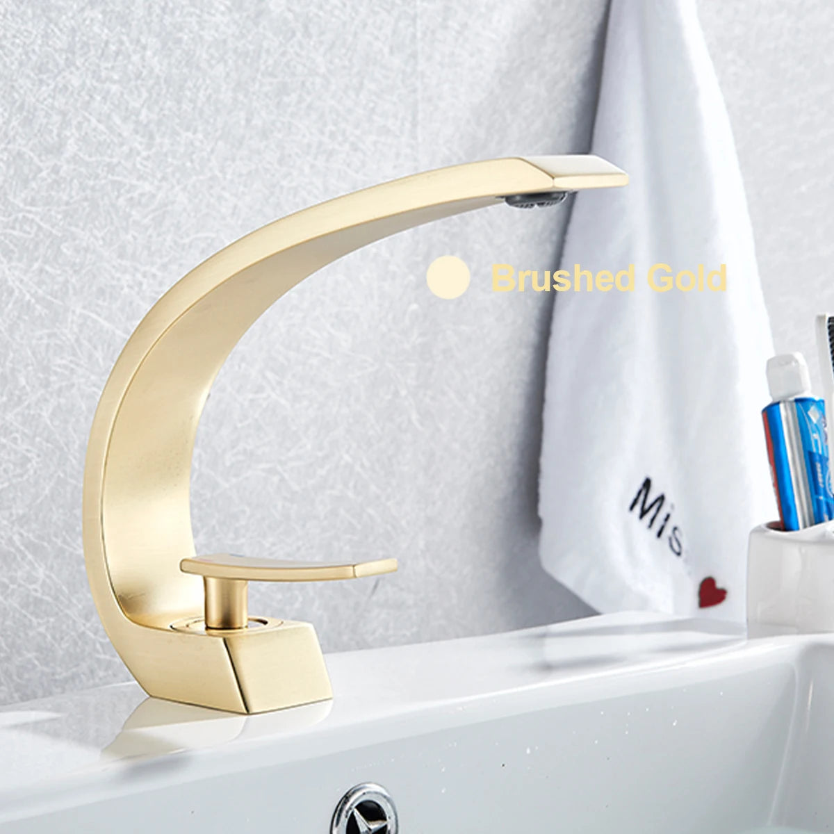 FMHJFISD Chrome Basin Faucet Stainless Steel Hot Cold Water Mixer Tap Single Handle Deck Mounted Washbasin Crane For Bathroom