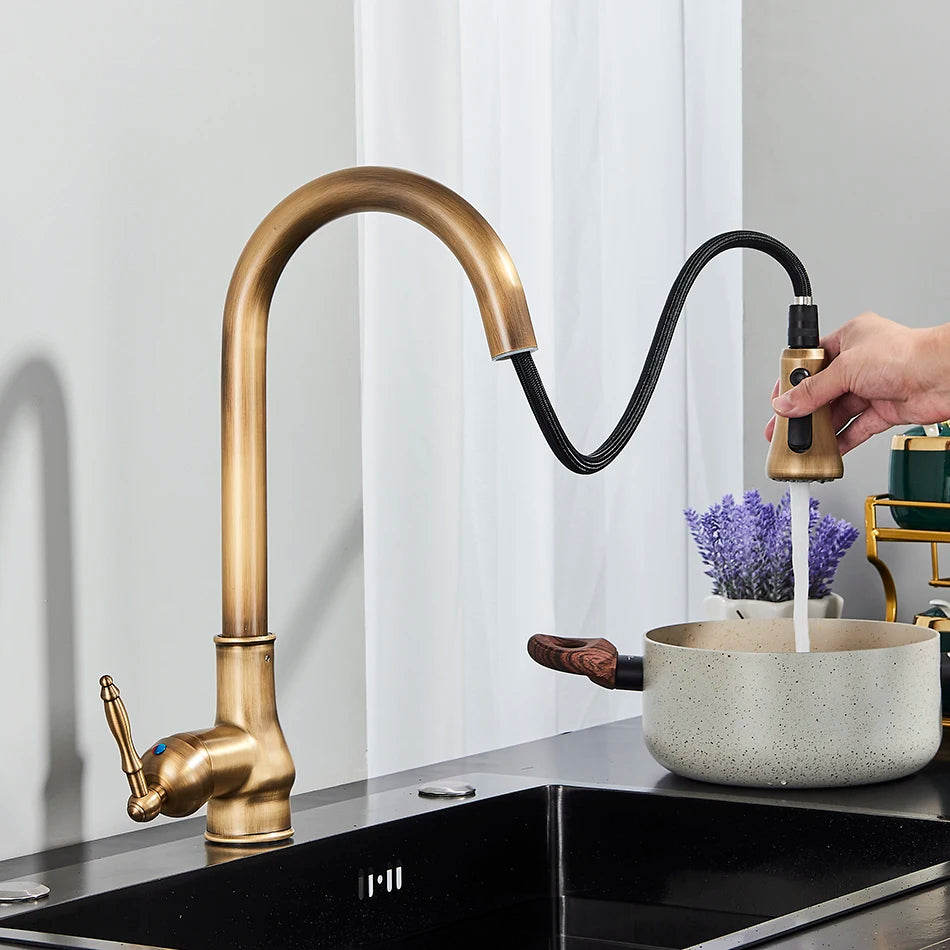 Uythner Antique Brass Kitchen Faucet Pull Out Kitchen Sink Water Taps Single Handle Mixer Tap 360 Rotation Cranes Deck Mounted