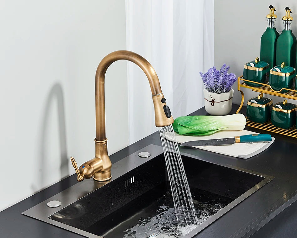 Uythner Antique Brass Kitchen Faucet Pull Out Kitchen Sink Water Taps Single Handle Mixer Tap 360 Rotation Cranes Deck Mounted