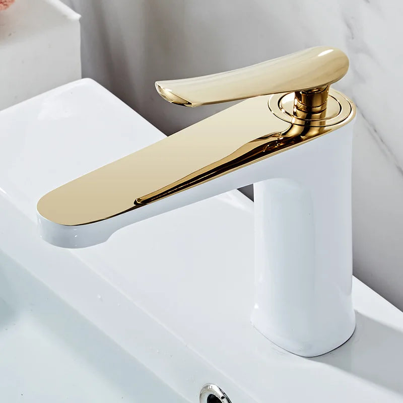 Basin Faucet Bathroom Hot Cold Sink Tap Brass Chrome Gold Fashion Single Lever Bathroom Brass Water Mixer Crane