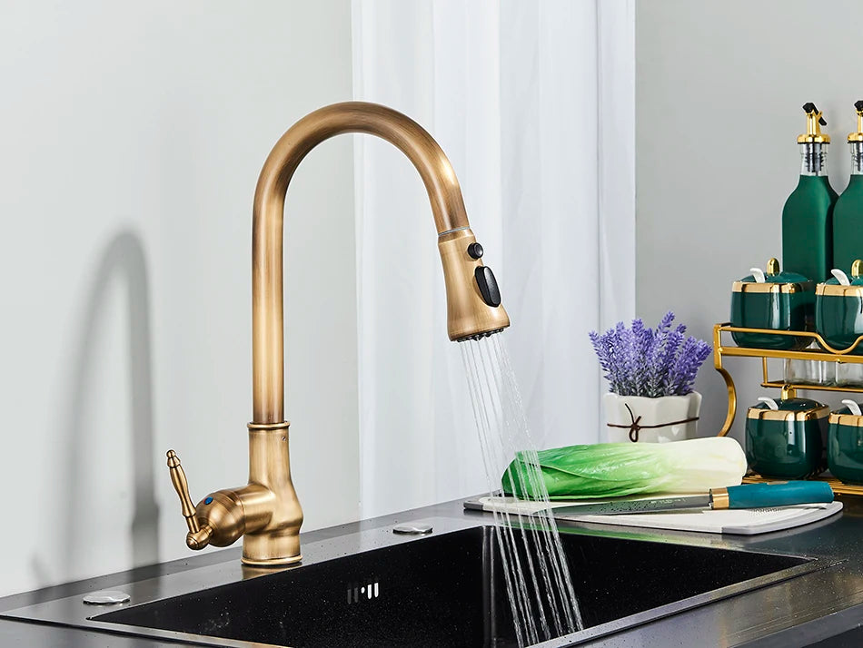Uythner Antique Brass Kitchen Faucet Pull Out Kitchen Sink Water Taps Single Handle Mixer Tap 360 Rotation Cranes Deck Mounted