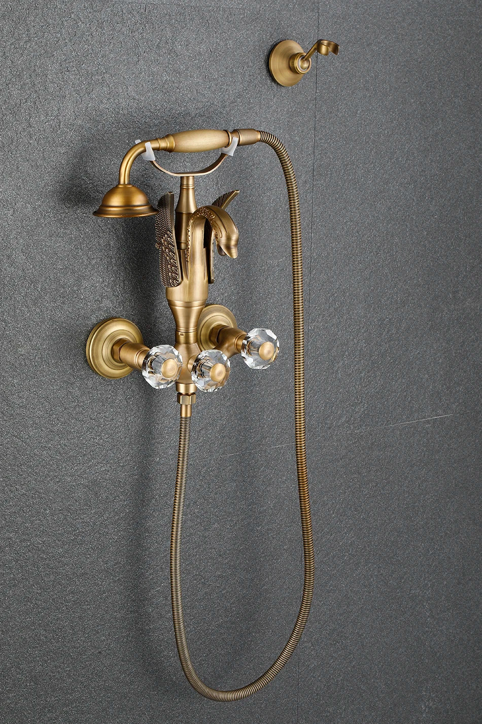 Luxury Golden Bathroom Swan Bathtub Faucet Wall Mounted Cold Hot Water Bath Shower Mixer Tap Brass Handshower Crystal handwheel