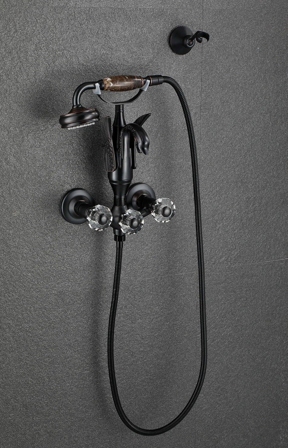 Luxury Golden Bathroom Swan Bathtub Faucet Wall Mounted Cold Hot Water Bath Shower Mixer Tap Brass Handshower Crystal handwheel