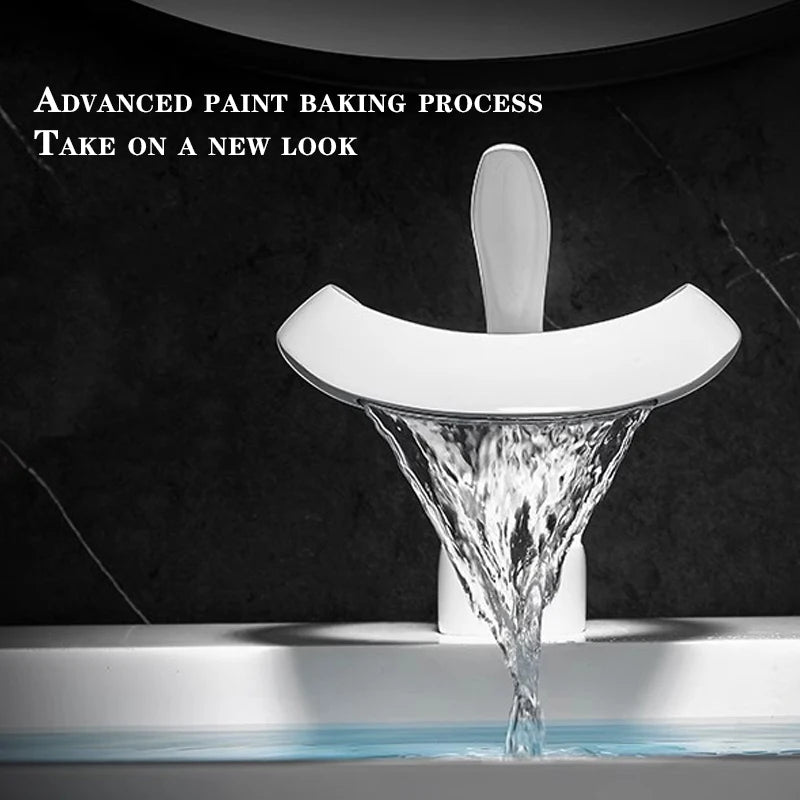 Creative Bathroom Basin Sink Faucet Brass Deck Mounted Single Handle Single Hole Stream Sprayer Cold Hot Water Mixer Bath Tap
