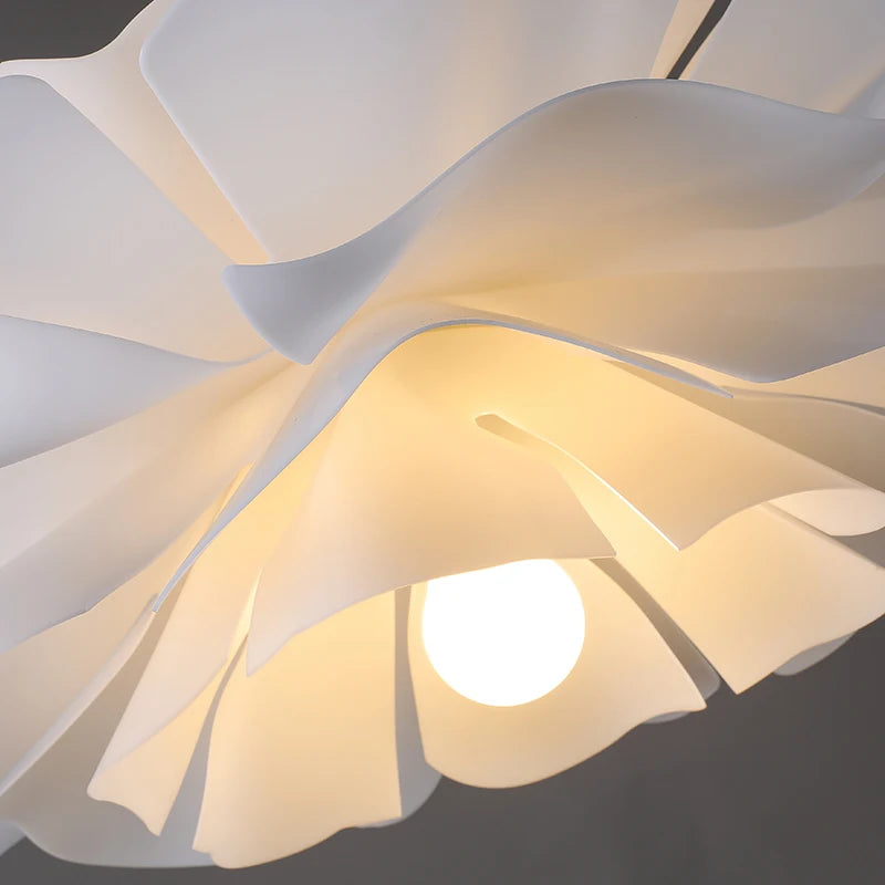 Nordic modern living room dining room simple white romantic flower chandelier girls' room creative bedroom chandelier