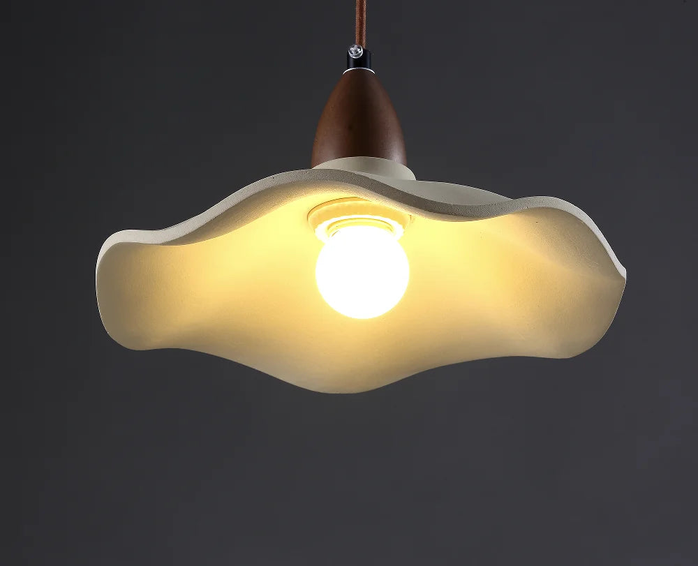 Japanese Cream Homestay Lamp