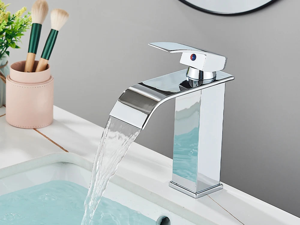 Brushed Gold Basin Sink Faucet Waterfall Outlet Vanity Hot Cold Mixer Tap Deck Mount Taps Washbasin Faucet for Bathroom
