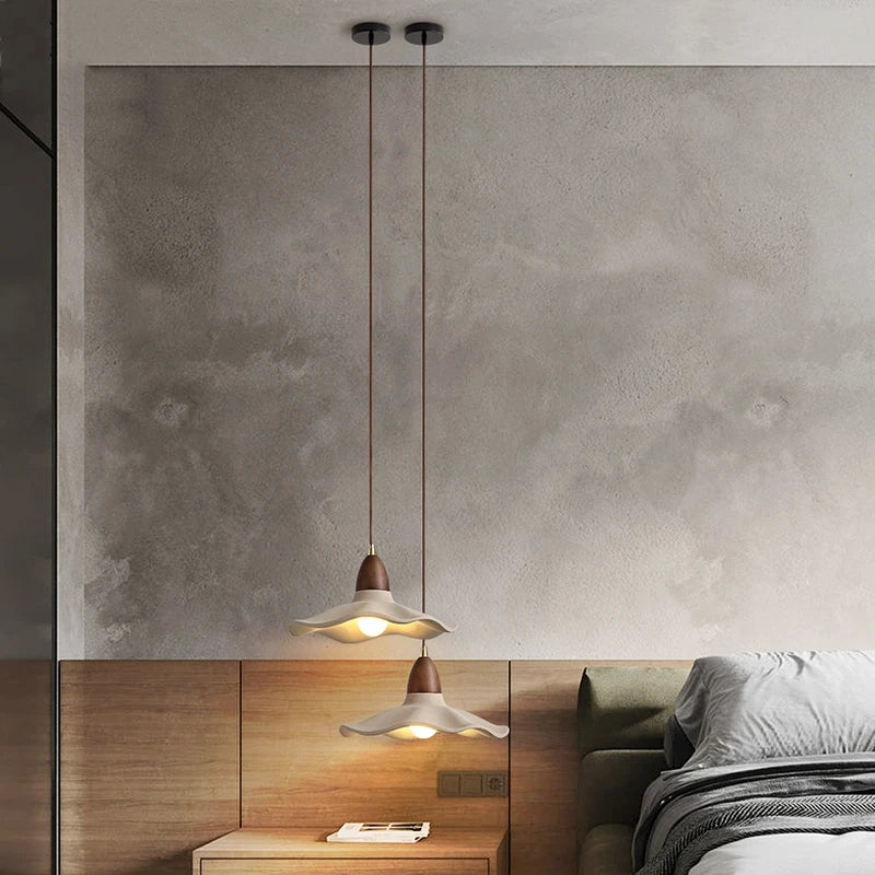 Japanese Cream Homestay Lamp