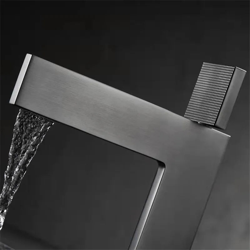Brushed Gold Bathroom Faucet Brass Bathroom Basin Faucet Cold And Hot Water Mixer Sink Tap Single Handle Deck Mounted Grey Tap
