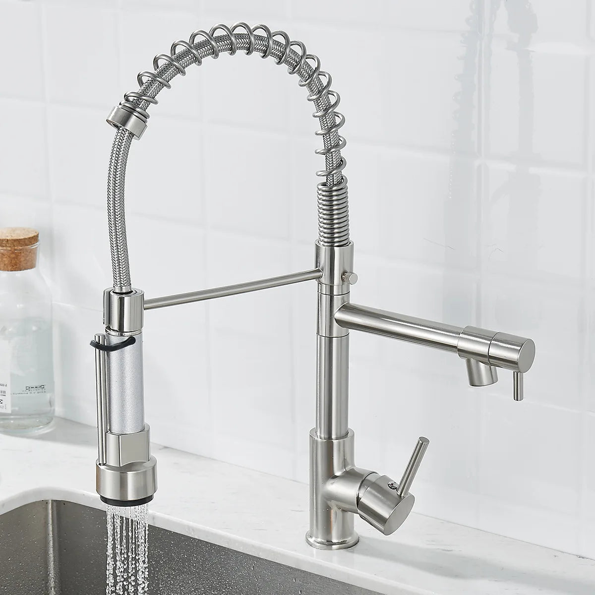 Brass kitchen sink faucet  360 degree rotating spring faucet  Single handle cold and hot mixed water tap