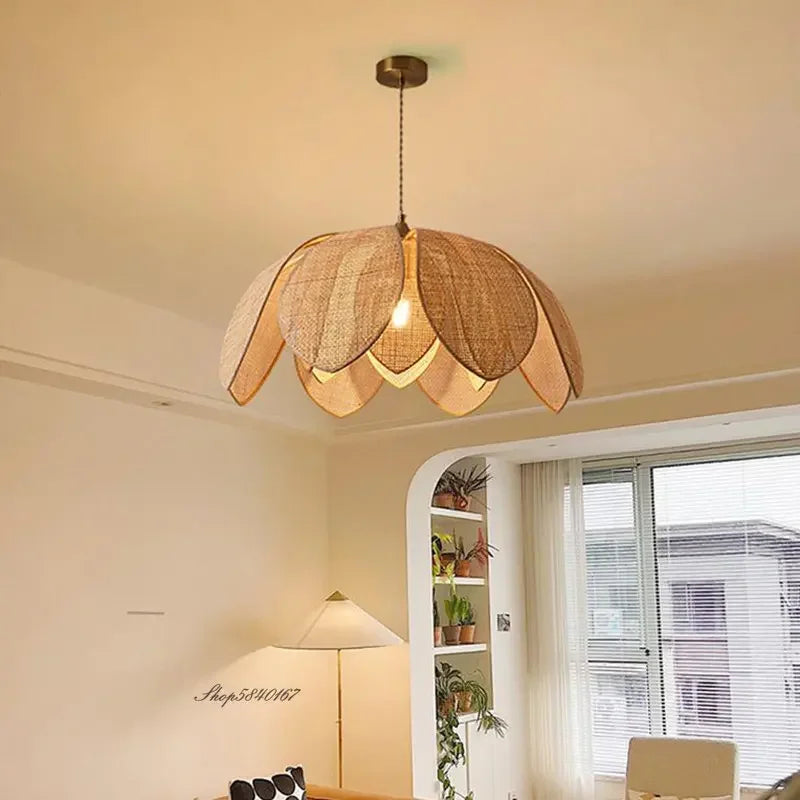 Chinese Style Natural Rattan Petal Pendant Lights Designer Handmade Gloss Living Room Dining Room Lamps Simple Home Decoration